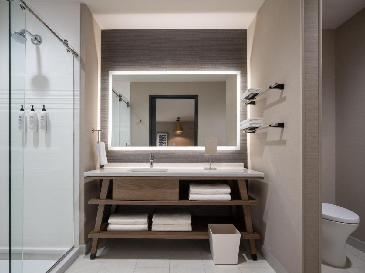 Delta Hotels By Marriott Wichita Falls Convention Center Εξωτερικό φωτογραφία
