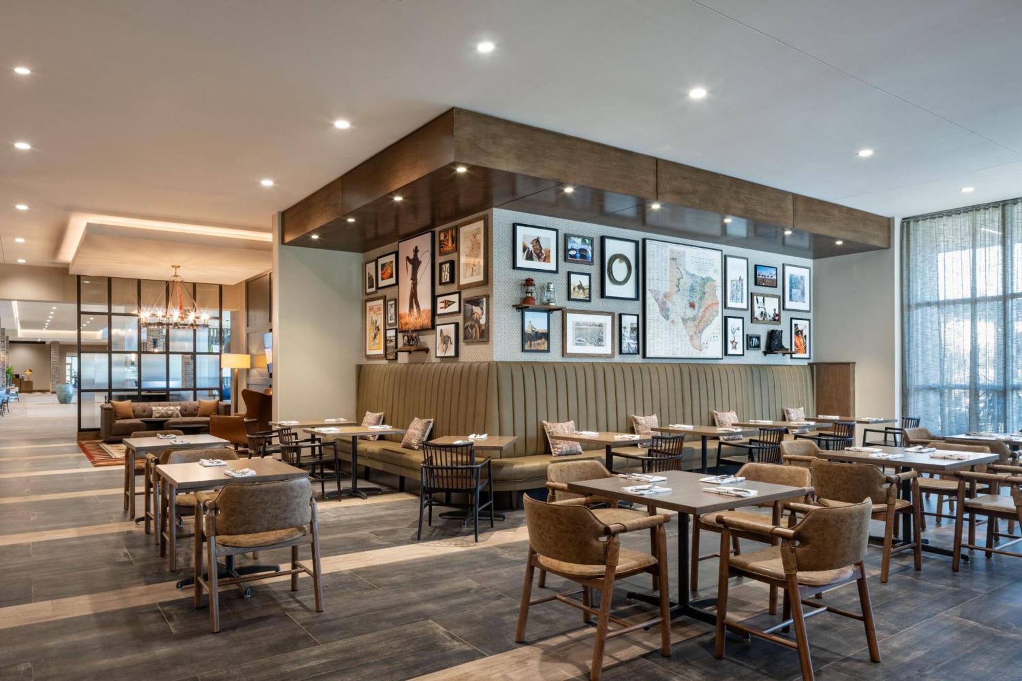 Delta Hotels By Marriott Wichita Falls Convention Center Εξωτερικό φωτογραφία