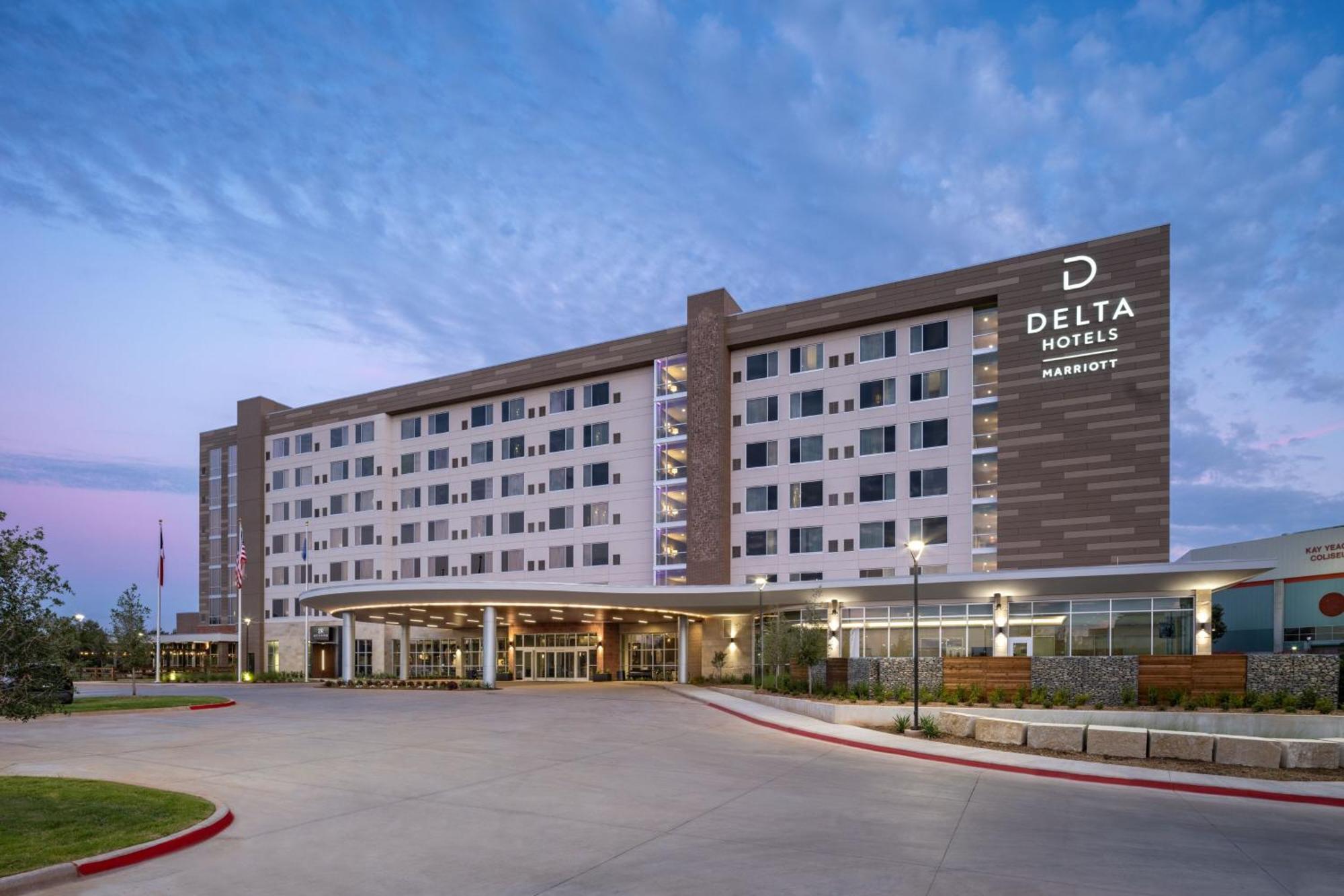Delta Hotels By Marriott Wichita Falls Convention Center Εξωτερικό φωτογραφία