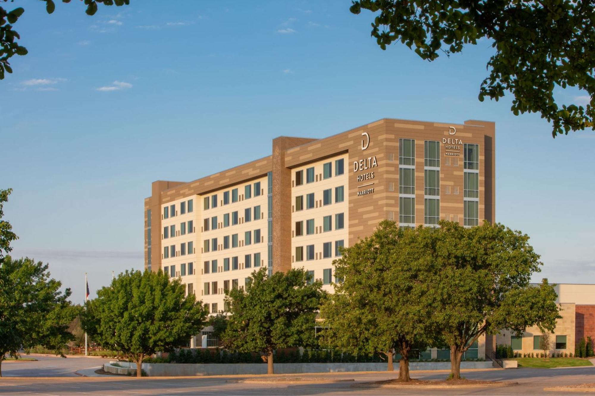 Delta Hotels By Marriott Wichita Falls Convention Center Εξωτερικό φωτογραφία